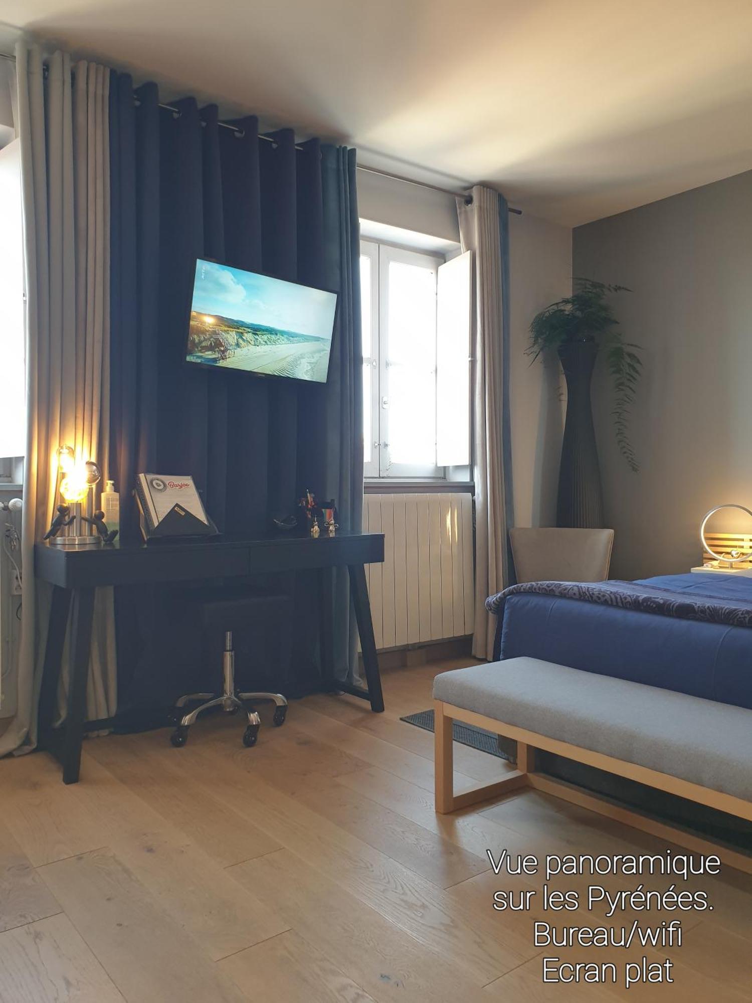 Studio Non Fumeur 38M2 Calme, Confort, Ascenseur Béziers Eksteriør billede