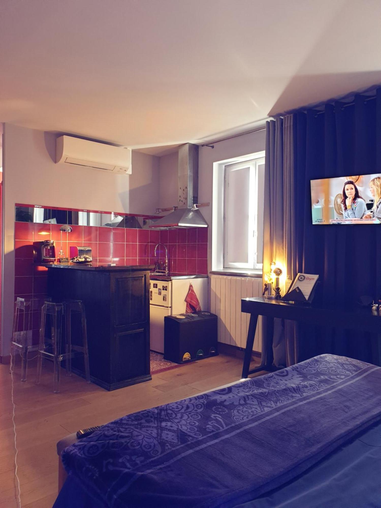 Studio Non Fumeur 38M2 Calme, Confort, Ascenseur Béziers Eksteriør billede